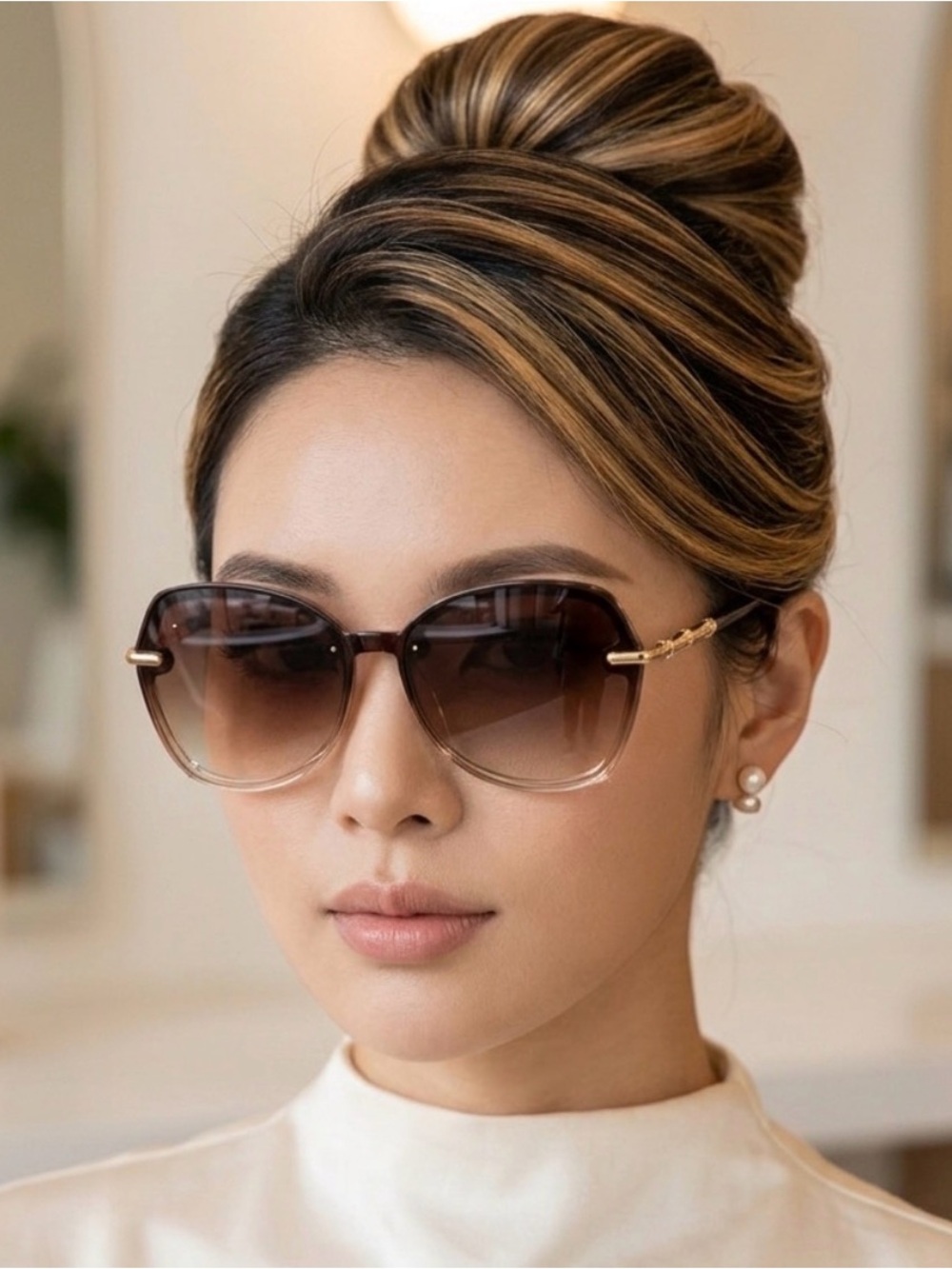Oversized Gradient Brown Sunglasses